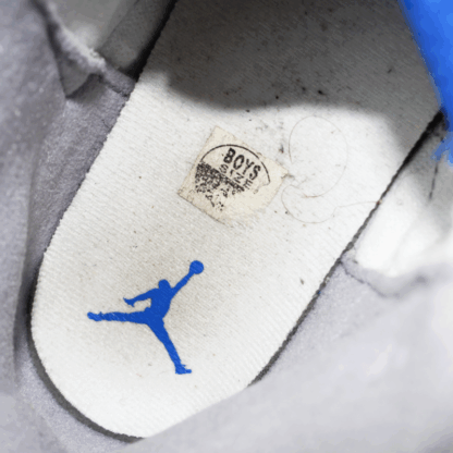 Jordan 3 Retro Mid Racer Blue GS - Size 5Y - Image 8