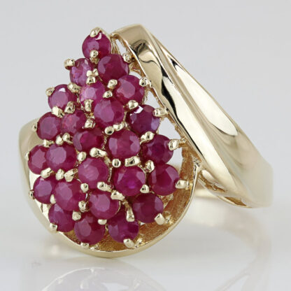 10K Yellow Gold Ruby Cluster Tear Drop Statement Estate Ring - Image 3