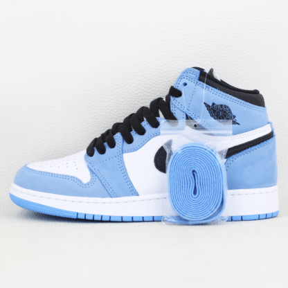 Jordan 1 Retro High OG University Blue (GS) - Size 6Y - Image 4