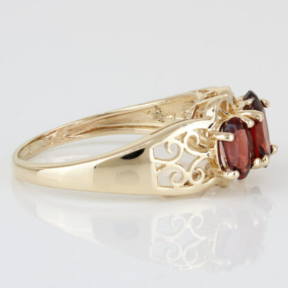 Vintage 10KYG Garnet Filigree Three Stone Anniversary/Cocktail Ring - Image 3