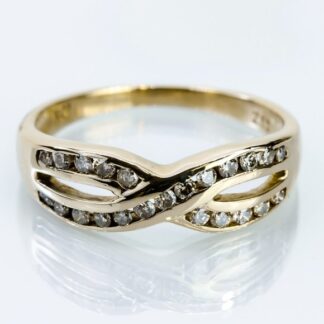 10K Yellow Gold Diamond Crisscross Ring