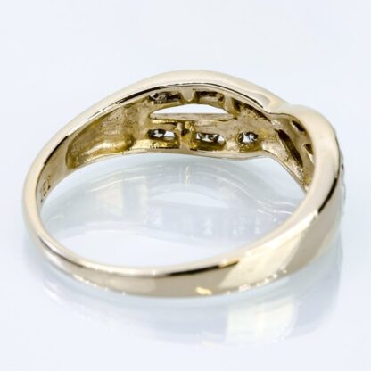 10K Yellow Gold Diamond Crisscross Ring - Image 4