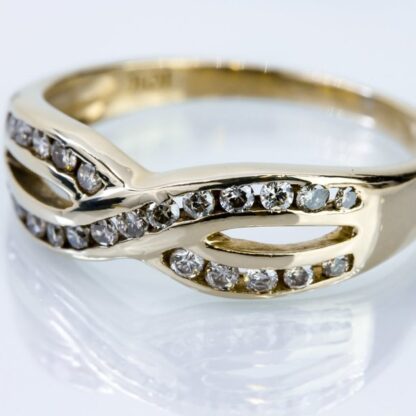 10K Yellow Gold Diamond Crisscross Ring - Image 9