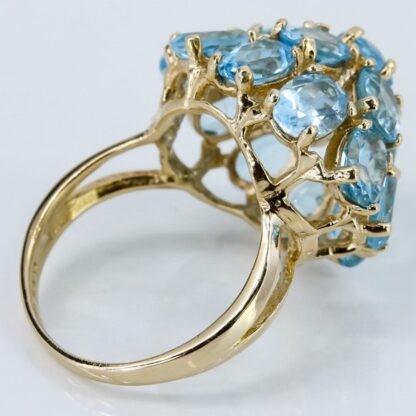 Vintage 10K Yellow Gold Swiss Blue Topaz Anniversary / Cocktail Dome Ring - Image 4