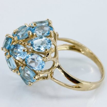 Vintage 10K Yellow Gold Swiss Blue Topaz Anniversary / Cocktail Dome Ring - Image 3