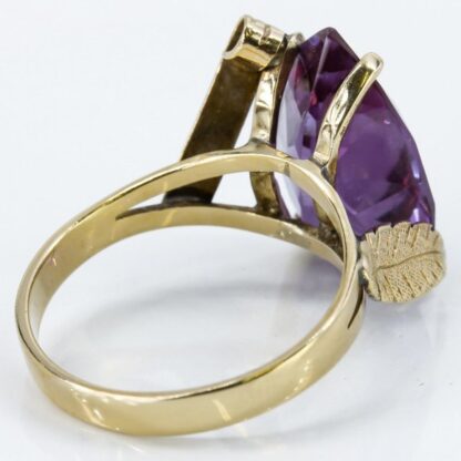 Vintage 12K Yellow Gold Simulated Amethyst Birthstone Ring - Image 4