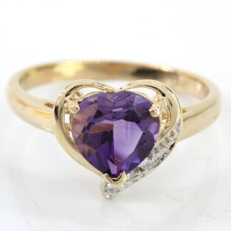 14K Yellow Gold Amethyst Heart & Diamond Ring