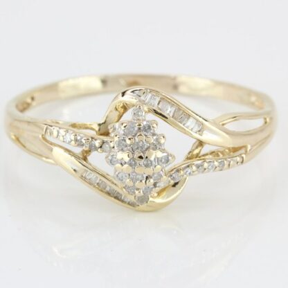 10K Yellow Gold Ladies Diamond Cluster Ring - Image 5