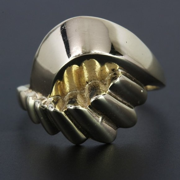 14k Yellow Gold Vintage Ladies Wave Ring