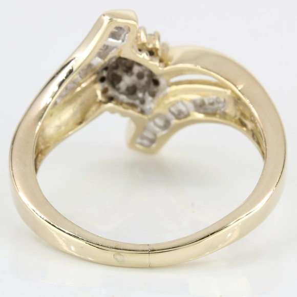 10K Yellow Gold Ladies Diamond Cluster Ring - Image 4