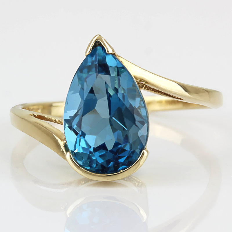 London Blue Topaz Solitaire Ring 10k Yellow Gold Sanur Cocktail Anniversary Gift