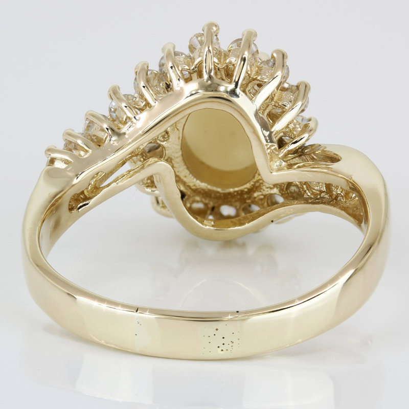 Vintage Oval Opal Halo Ring 14k Yellow Gold CZ Cluster Cocktail Statement Band - Image 4