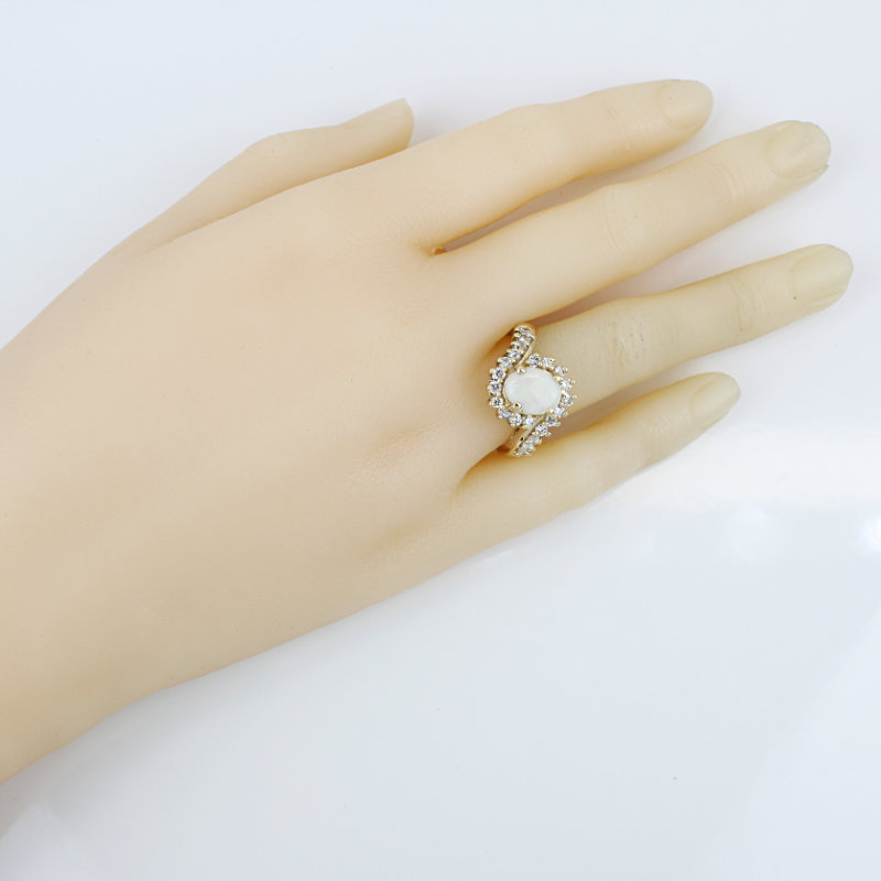 Vintage Oval Opal Halo Ring 14k Yellow Gold CZ Cluster Cocktail Statement Band - Image 7