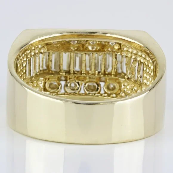 Vintage 14k Yellow Gold Baguette & Round Diamond Ring Anniversary Band - Image 5