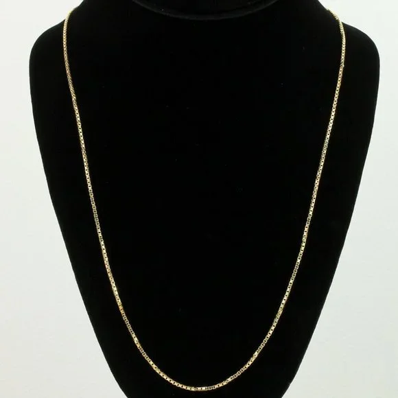 Vintage 18k Yellow Gold 24" Box Chain Necklace 24 Inch - Image 5