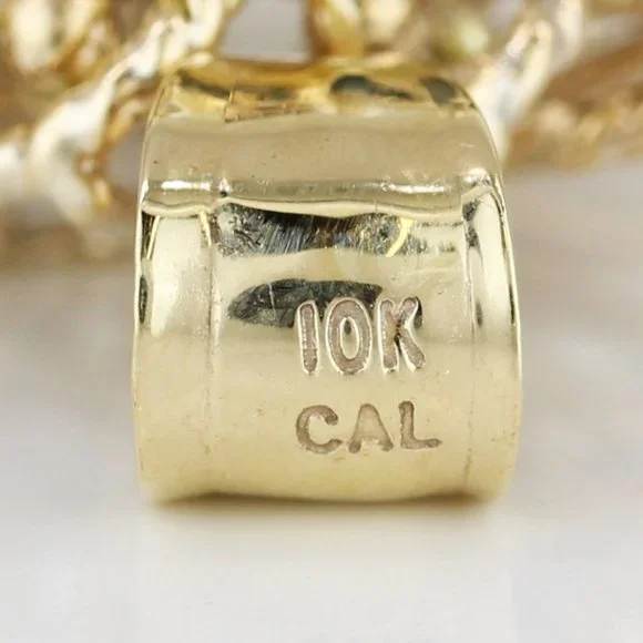 Vintage 10 Karat Yellow Gold Blue Spinel + Pearl Anniversary Pendant - Image 5