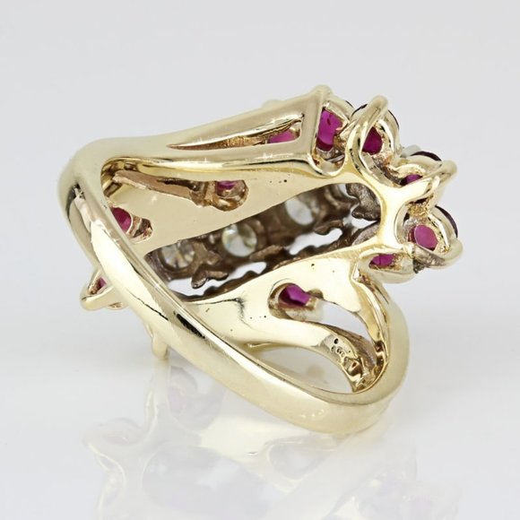 14k Yellow Gold Diamond and Ruby Wedding Anniversary Cocktail Ring - Image 5