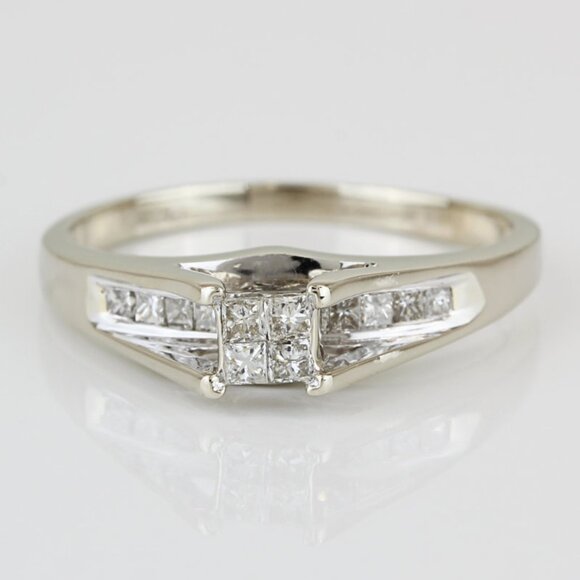 14k White Gold Princess Diamond Engagement / Anniversary / Cocktail Ring