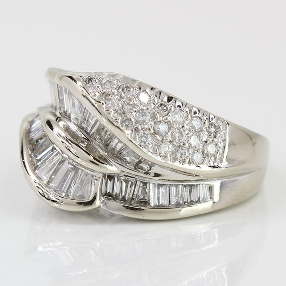 14K White Gold Baguette & Round Diamond Statement Ring - Image 3
