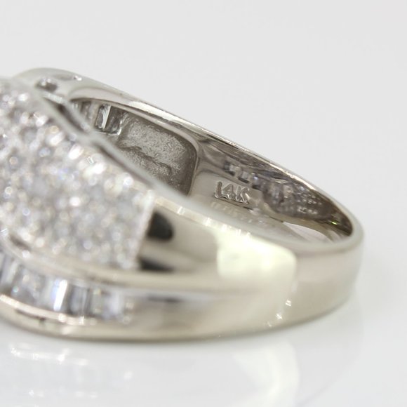 14K White Gold Baguette & Round Diamond Statement Ring - Image 6
