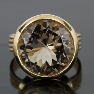 Vintage 18K Yellow Gold Smokey Quartz Greek Key Scroll Anniversary Ring