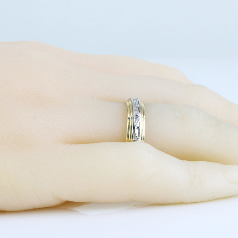 Vintage 14K Two-Tone Yellow & White Gold Wedding Ring Band by Treasure Chest - Image 3