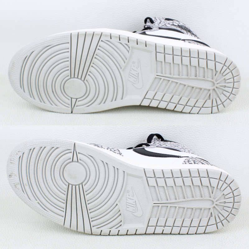 Jordan 1 Retro High OG white Cement Size 9.5 - Image 10