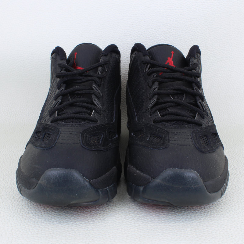 Air Jordan 11 IE Low Referee Size 9.5 - Image 5