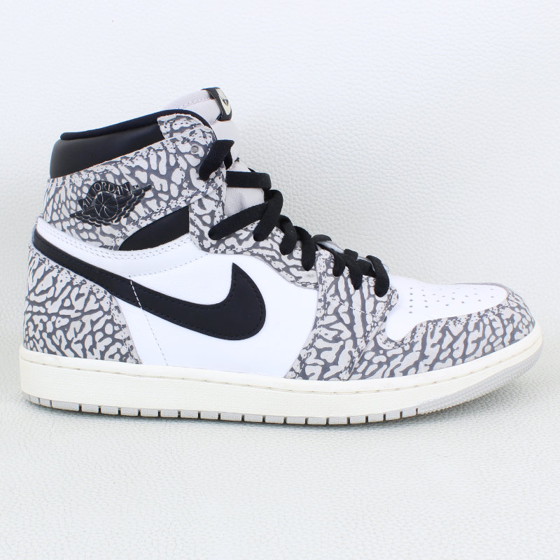 Jordan 1 Retro High OG white Cement Size 9.5