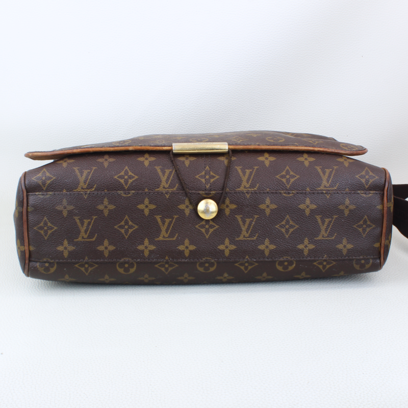 Louis Vuitton Abbesses Messenger Bag Brown Canvas - Image 13