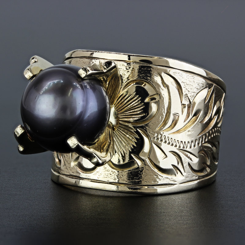 Vintage 14k Yellow Gold Floral Etched Tahitian Pearl Cigar Band Ring - Image 5