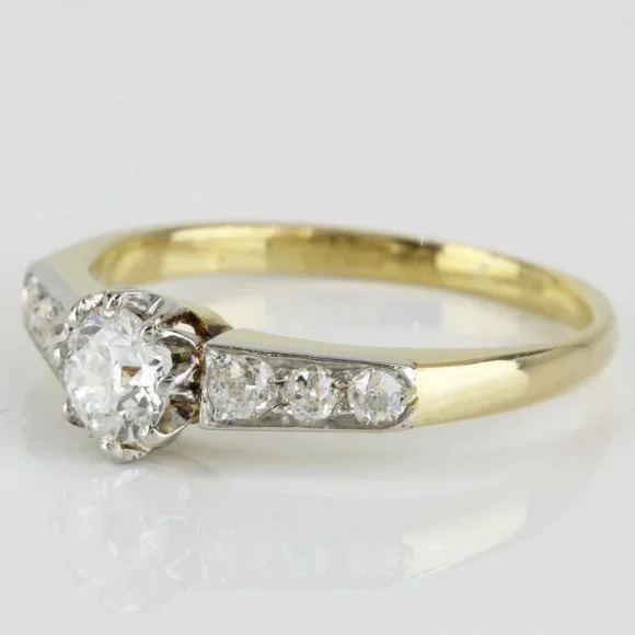 18k Yellow Gold Euro-cut Diamond Engagement Ring - Image 5
