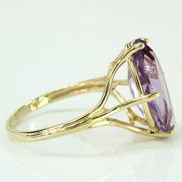 10k Yellow Gold Marquise Amethyst Solitaire Ring