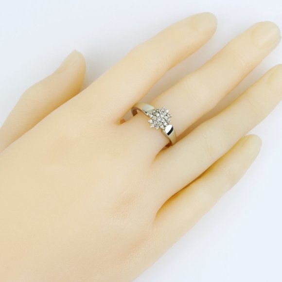 14K White Gold Diamond Cluster Ring - Image 6