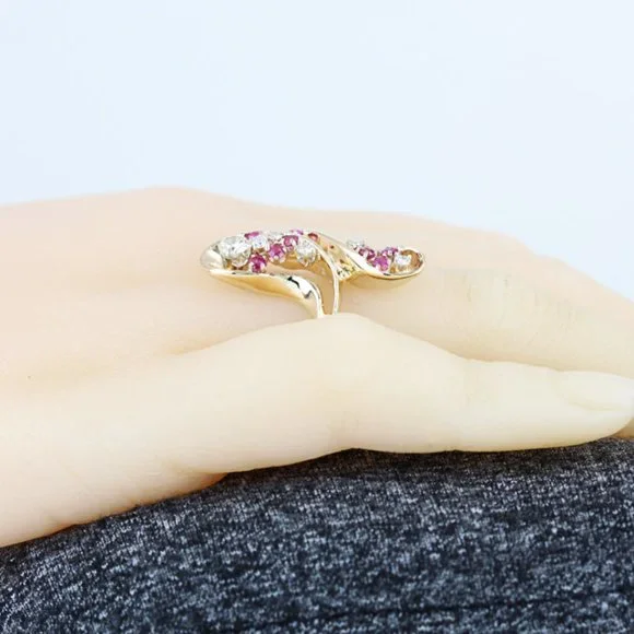 14k Yellow Gold Diamond + Red Spinel Wedding / Anniversary / Cocktail Ring - Image 5