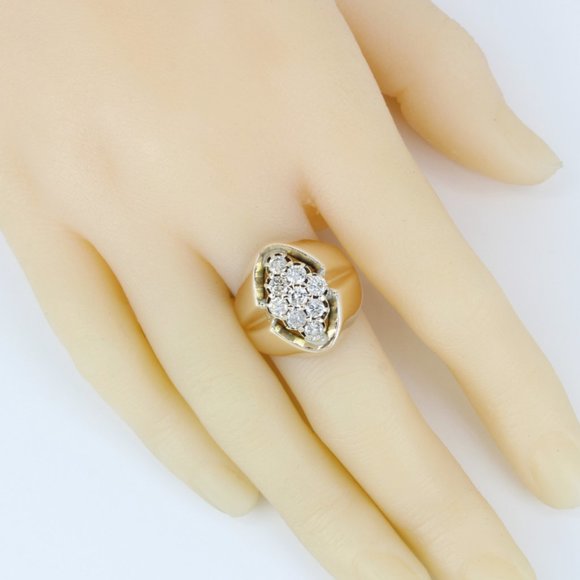 Vintage 8 Karat Yellow Gold 9-Diamond Custom Made Men's Cocktail Ring - Image 5