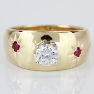 Vintage 14k Yellow Gold Diamond and Ruby Anniversary Wedding Engagement Ring