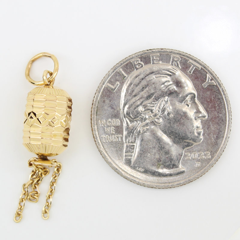 18k Yellow Gold Diamond-Cut Chinese Paper Lantern Pendant/Charm - Image 4