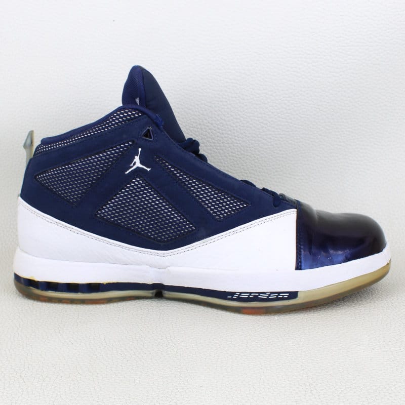 Jordan 16 Retro Midnight Navy (2016)-Size 9.5M