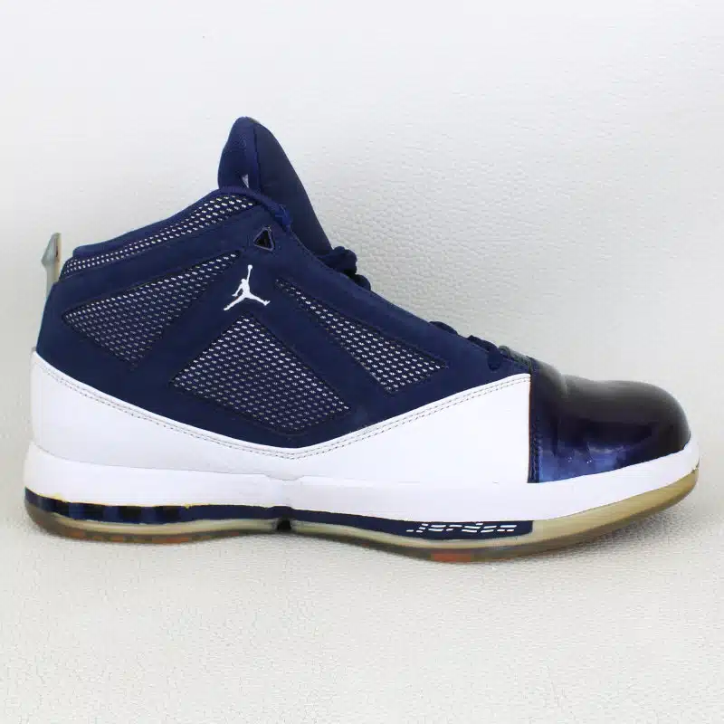 Jordan 16 Retro Midnight Navy (2016)-Size 9.5M