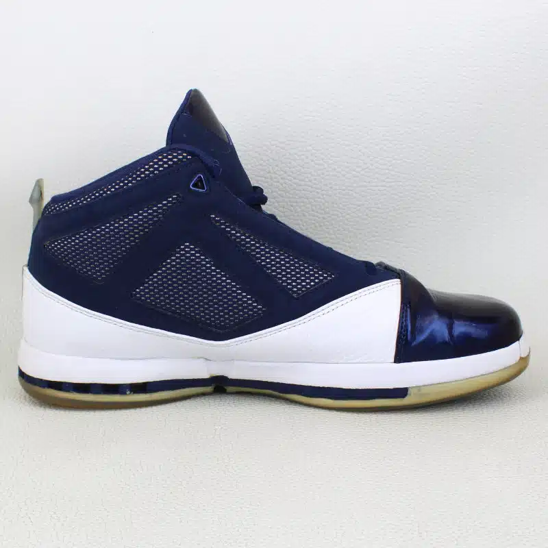 Jordan 16 Retro Midnight Navy (2016)-Size 9.5M - Image 4